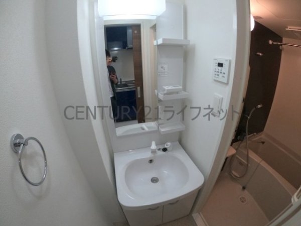 ラグゼ新大阪西