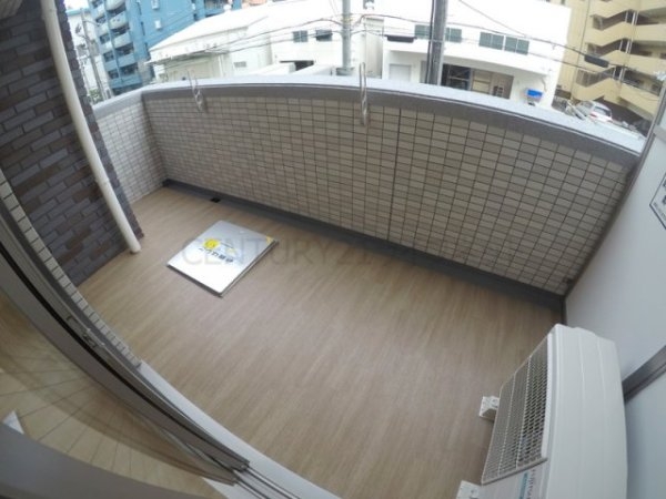 吹田市南吹田５丁目のマンション