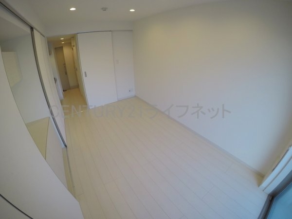 リブリ・江坂