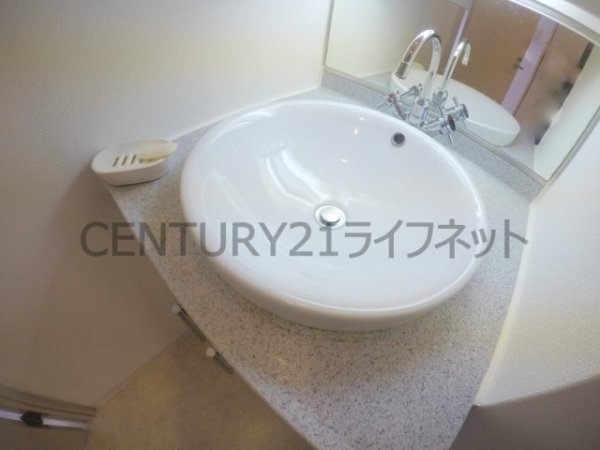 大阪市淀川区西中島３丁目のマンション