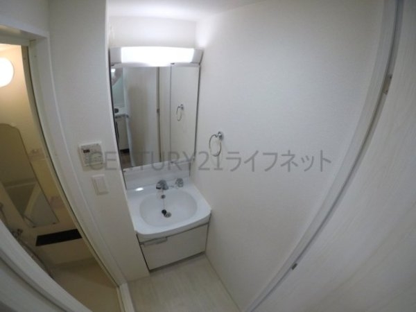 吹田市江の木町のマンション