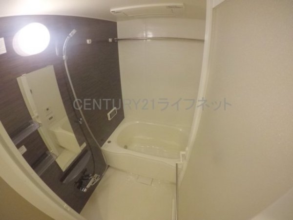 アーバネックス江坂広芝