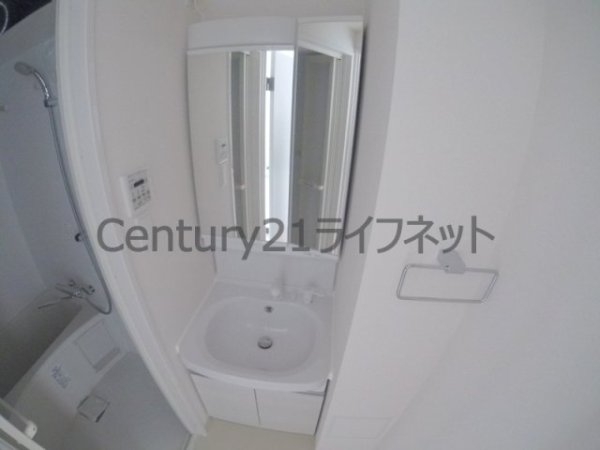ファーストフィオーレ新梅田