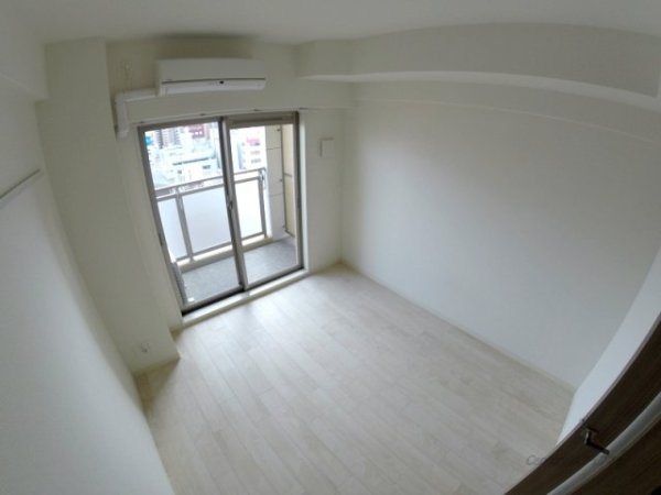 プレサンス新大阪コアシティ