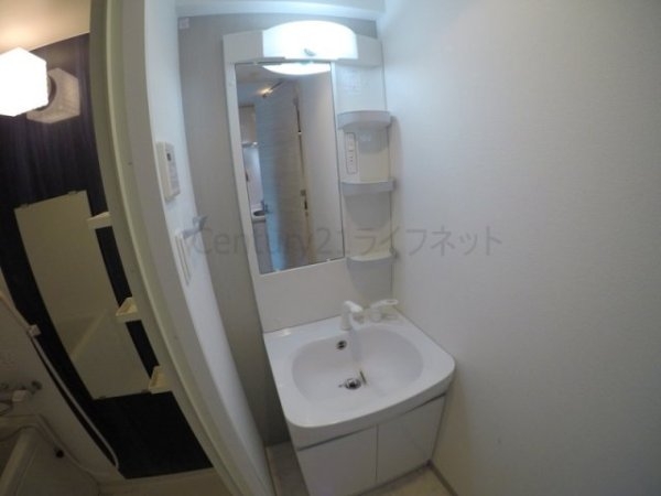 サムティ江坂レガーロ