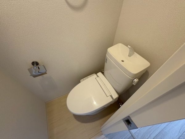 セレニテ新大阪エクラ
