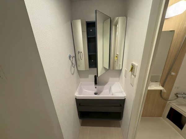 セレニテ新大阪エクラ