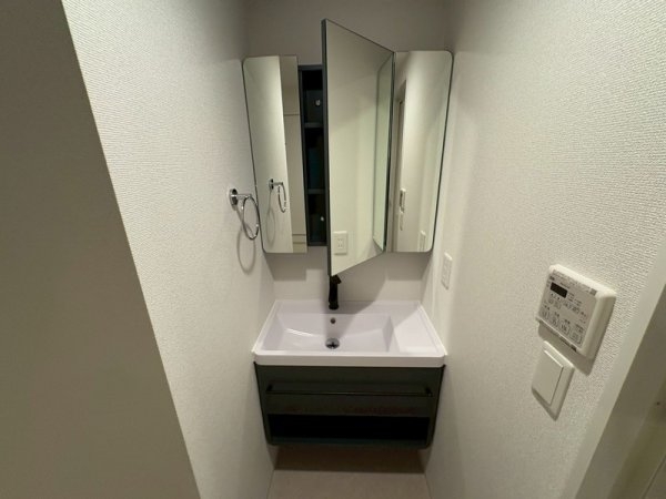 セレニテ新大阪エクラ
