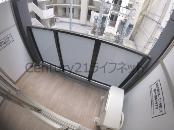 プレサンス梅田2