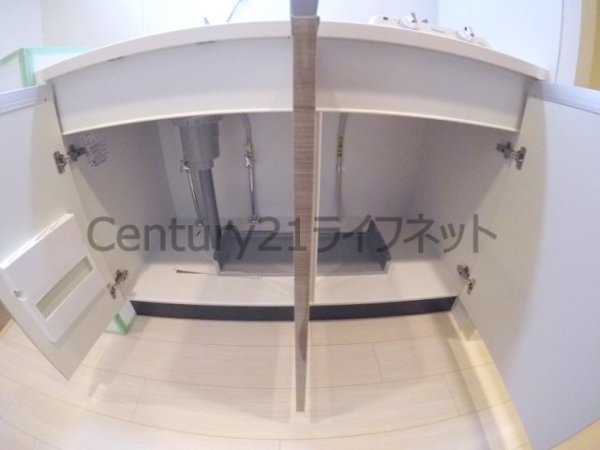 プレサンス梅田2