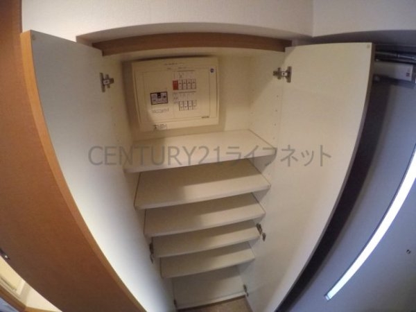 ドゥーエ江坂2