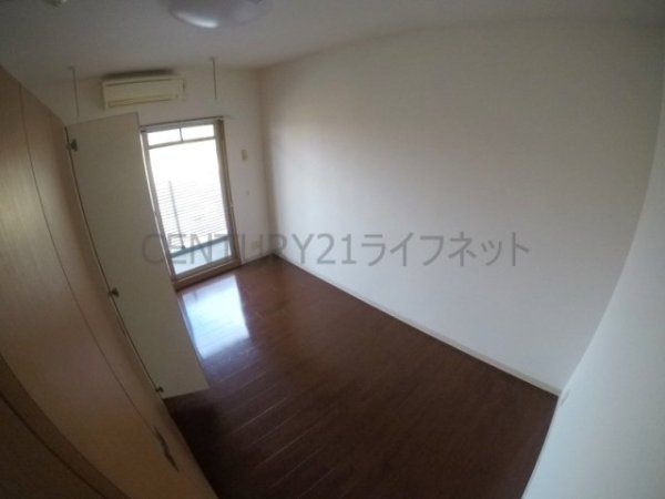 ドゥーエ江坂2