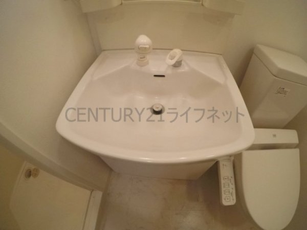 ドゥーエ江坂2
