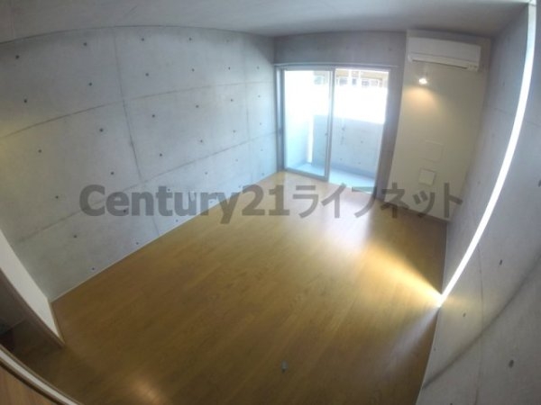 RitzSQUAREstudioQbe