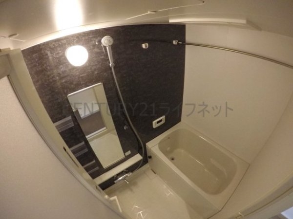 リッジガーデン江坂2