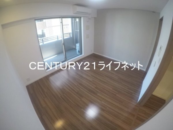 セイル江坂公園