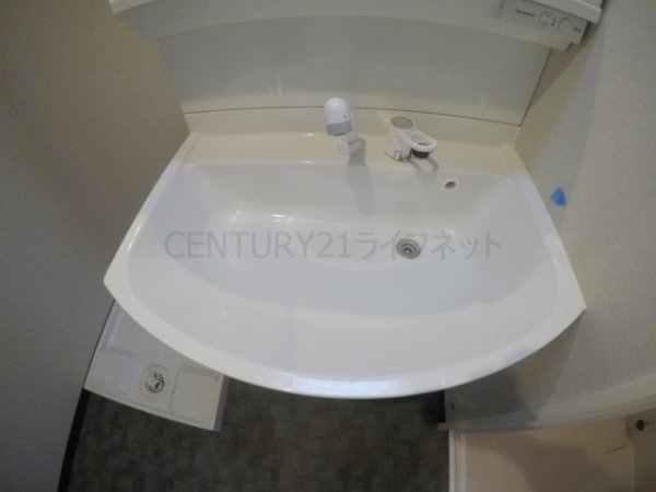 ファーストステージ江坂広芝町