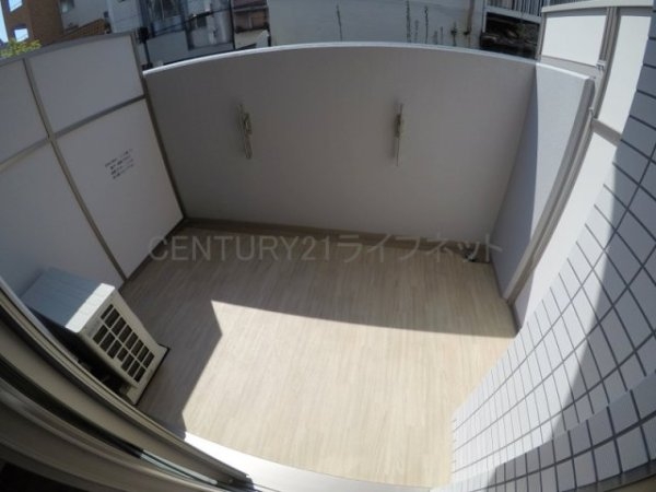 プレサンス淡路駅前