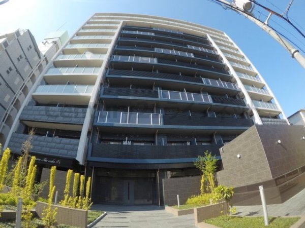 大阪市淀川区東三国６丁目のマンション