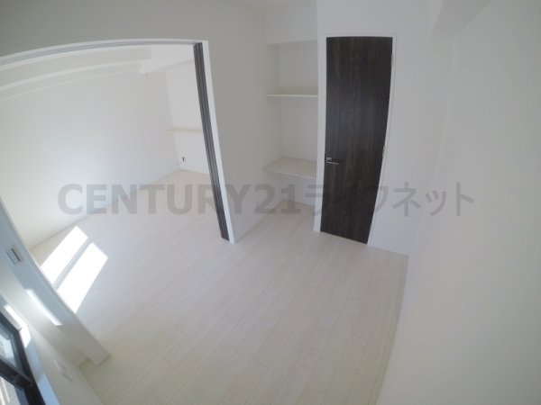 ソルレヴェンテ江坂広芝町