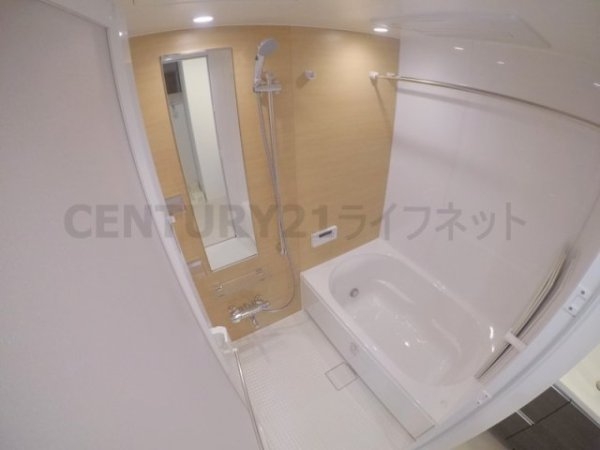 ソルレヴェンテ江坂広芝町