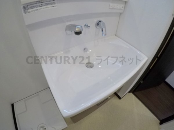 大阪市淀川区十三東４丁目のマンション
