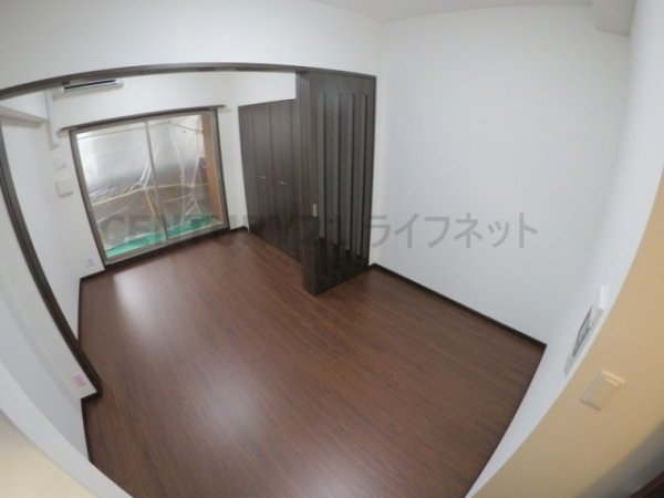 大阪市淀川区十三東４丁目のマンション