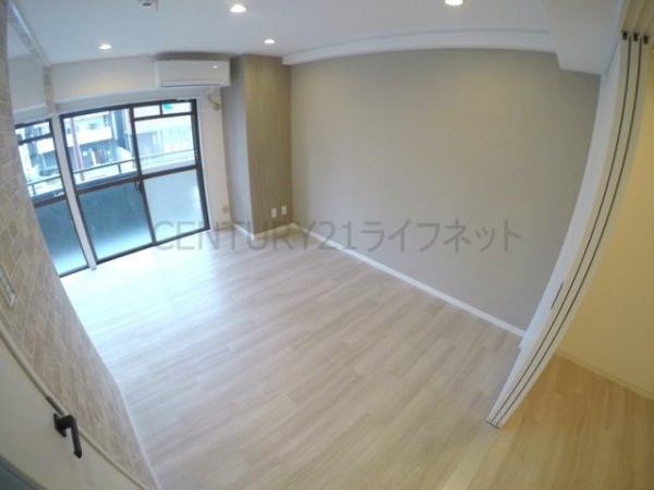 日生ロイヤルマンション十三