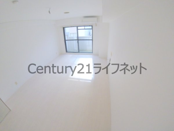 ロイヤルハイツ梅田2