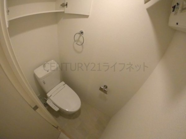 アドバンス江坂ラシュレ