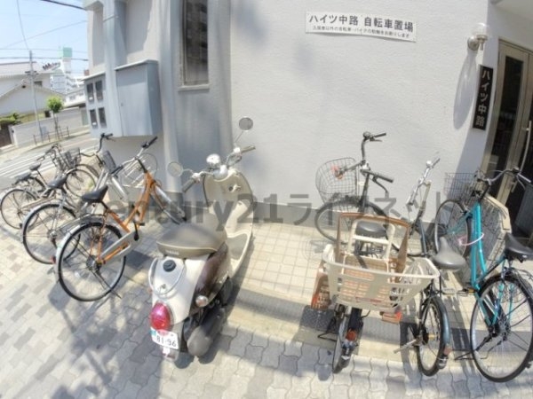 ハイツ中路