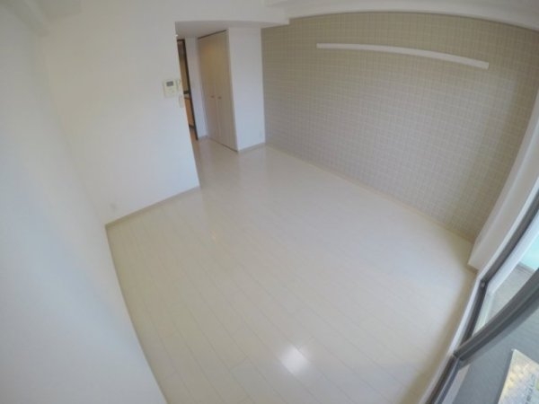 ビガーポリス143松ヶ枝町