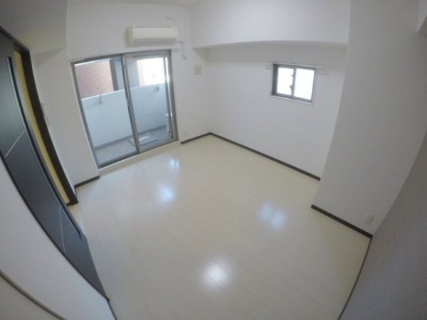 ビガーポリス143松ヶ枝町