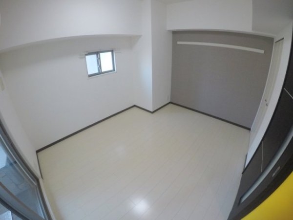 ビガーポリス143松ヶ枝町