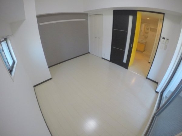 ビガーポリス143松ヶ枝町