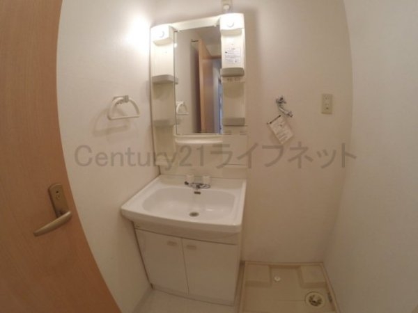ヴィヴァーチェ2番館