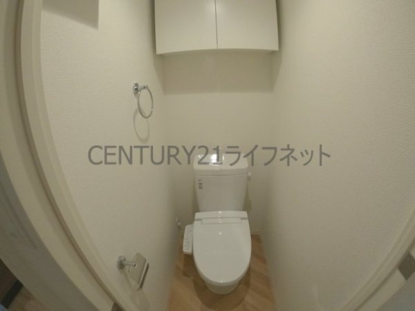 セレニテ江坂グランデ