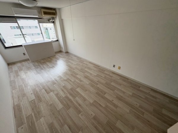 新大阪コーポビアネーズ