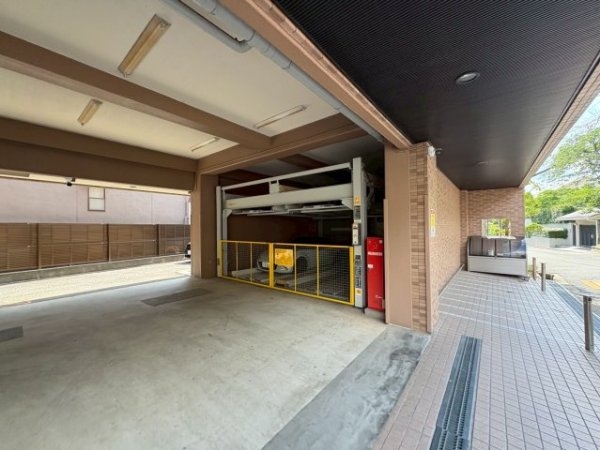 吹田市垂水町１丁目のマンション
