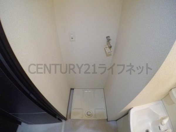 クリーデンス新大阪