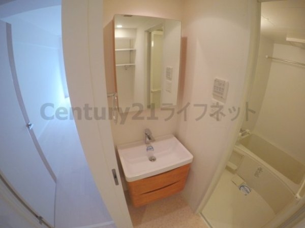 セレニテ新大阪カルム