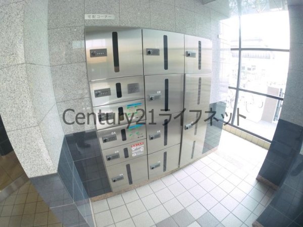 大阪市淀川区木川東３丁目のマンション