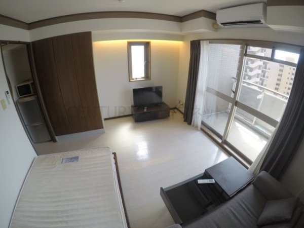 吹田市垂水町３丁目のマンション