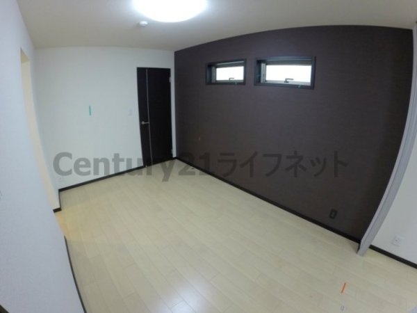 大阪市淀川区東三国１丁目のアパート