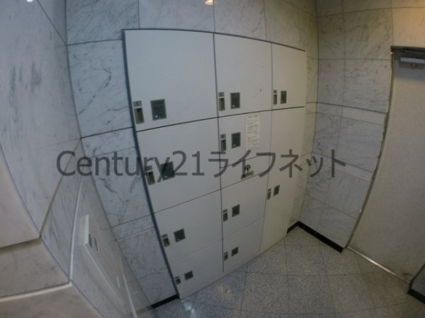 大阪市淀川区西中島１丁目のマンション