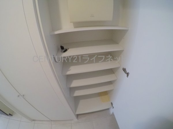吹田市江坂町１丁目のマンション