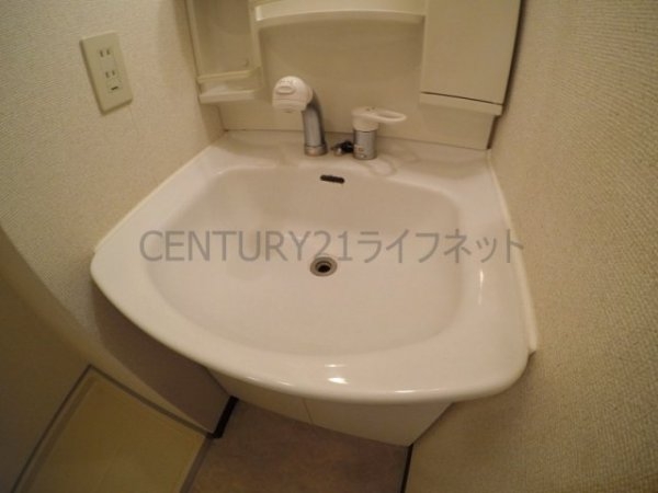 吹田市江の木町のマンション