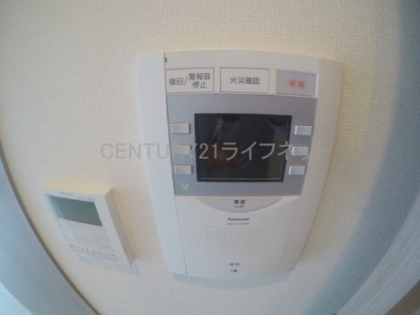 大阪市淀川区十三東１丁目のマンション