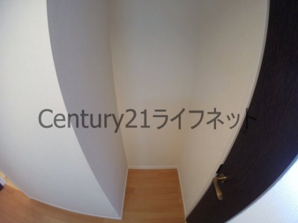 大阪市淀川区西中島２丁目のマンション