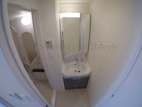 大阪市淀川区十八条１丁目のマンション